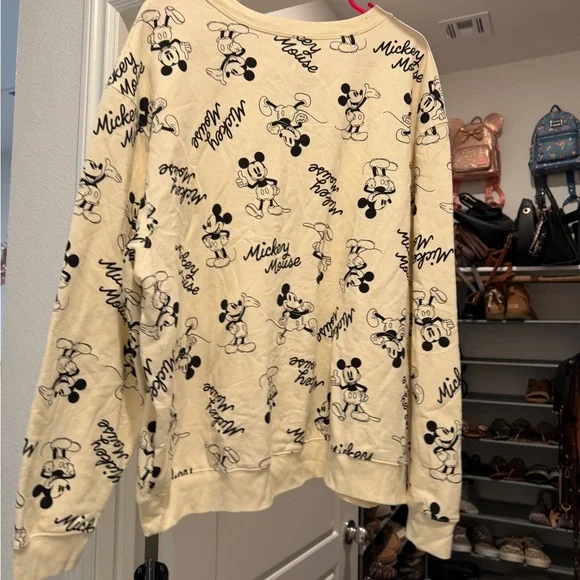 Mickey Mouse crew Disney crew neck 
Never worn 
Size 3x - Picture 3 of 3